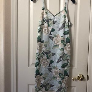 BRAND NEW woven satin adjustable chemise